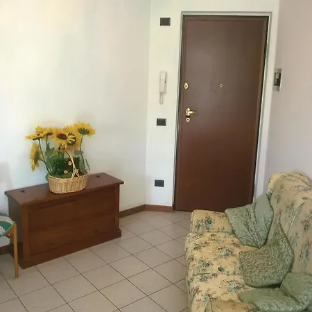 Di Lazise Vr Ef-814 Apartmán *